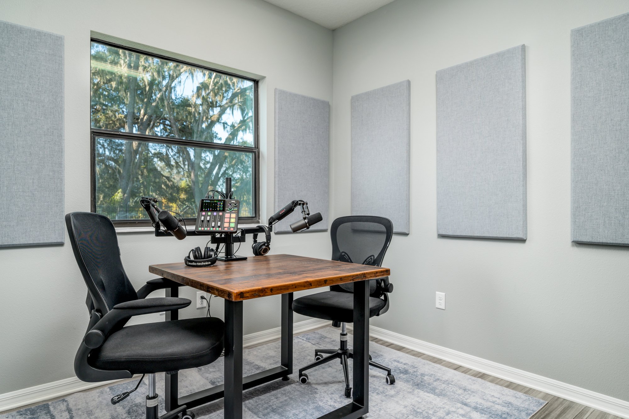 Professional Podcast Studio